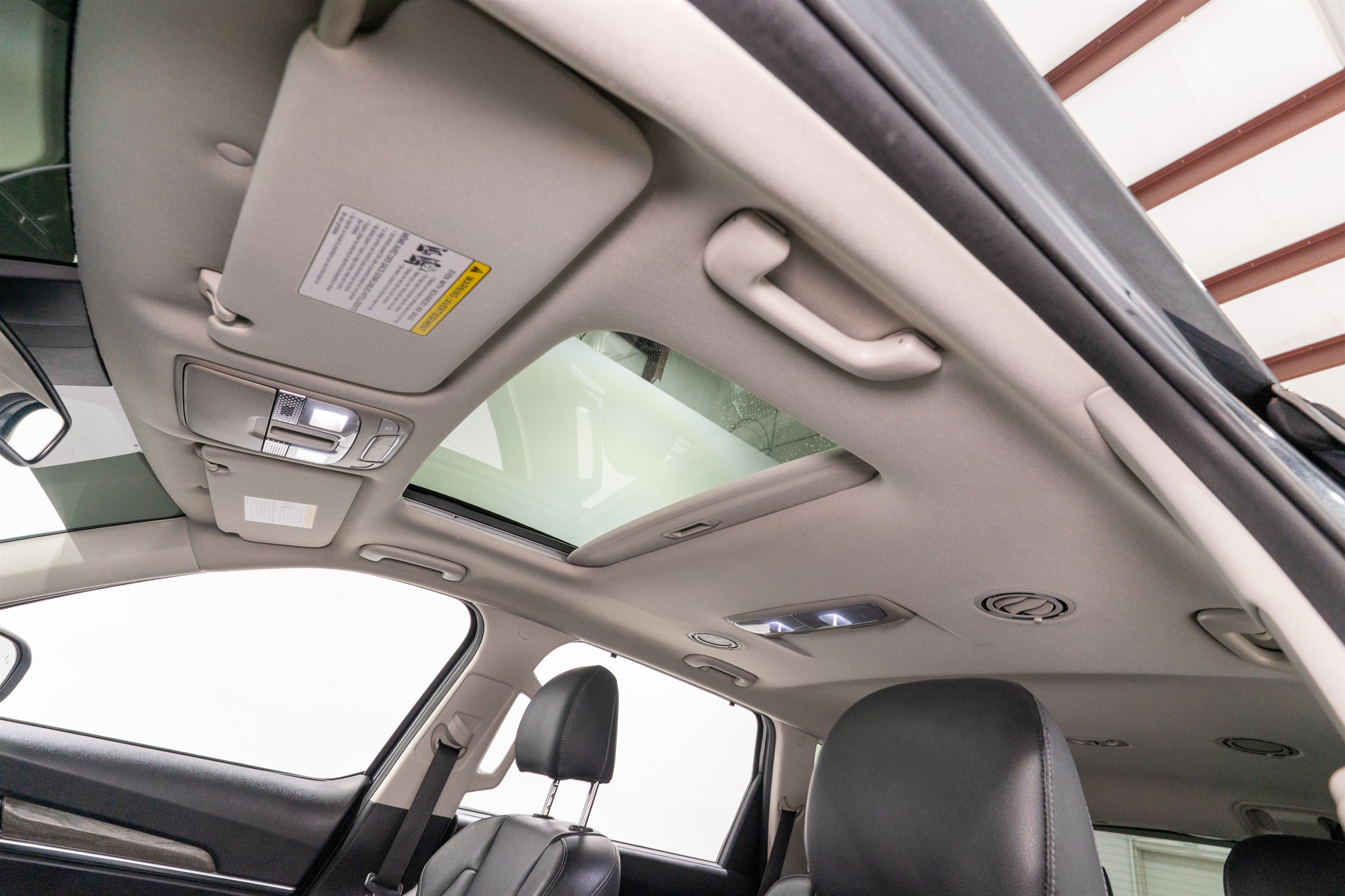 Used 2020 Kia Telluride EX w/ Towing Package FWD image 14