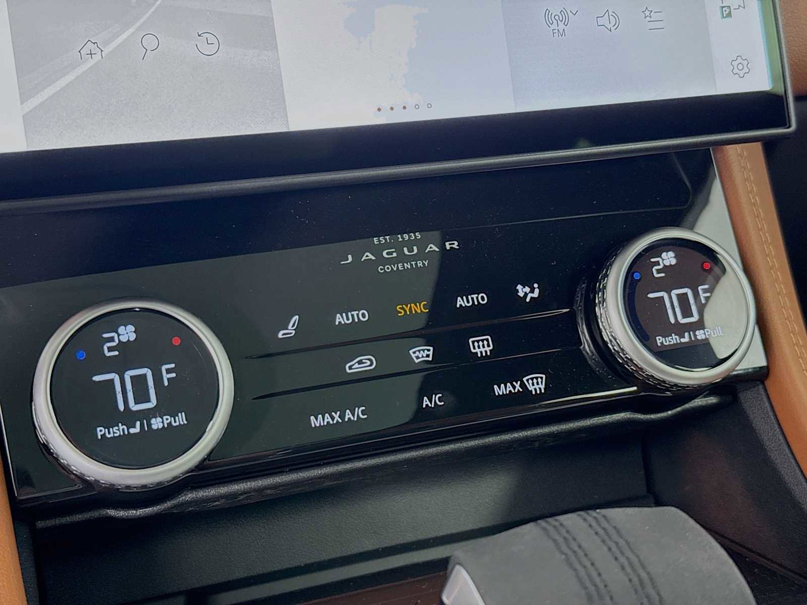 New 2026 Jaguar F-PACE R-Dynamic S image 17