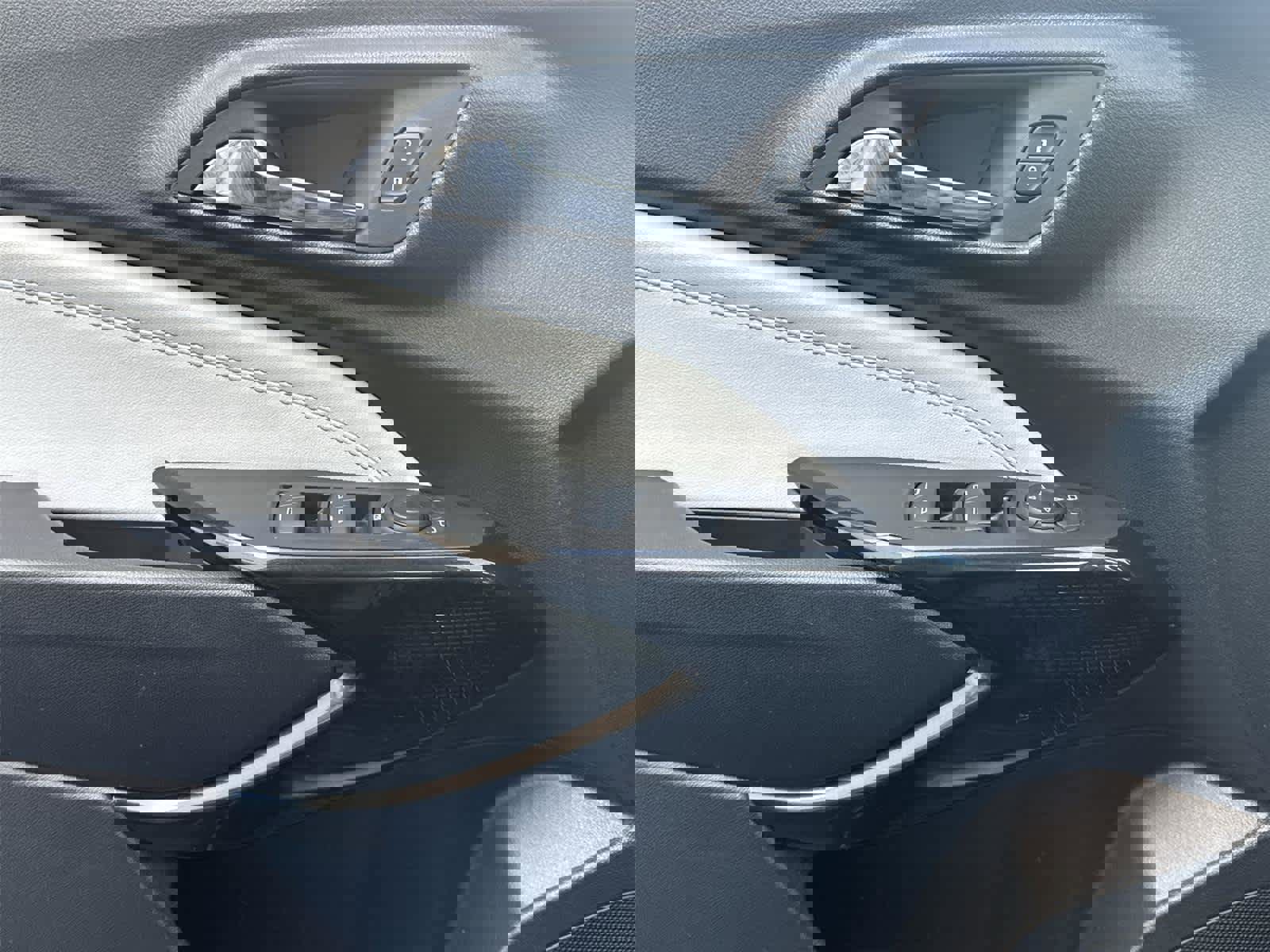 Certified 2024 Chevrolet Trax LT w/ Driver Confidence Package image 22