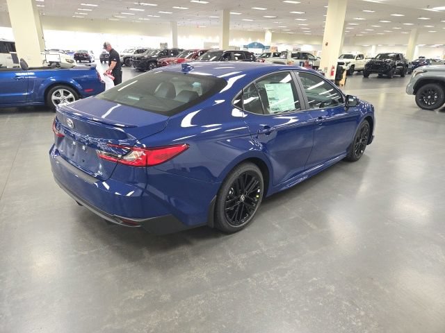 New 2026 Toyota Camry SE FWD image 5