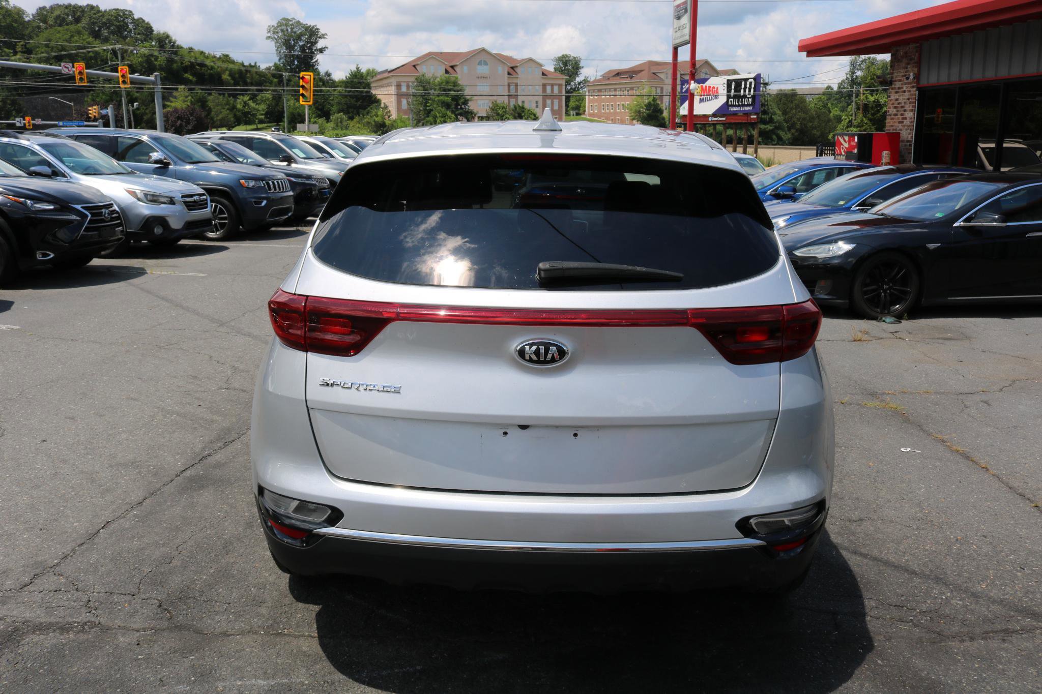 Used 2020 Kia Sportage LX FWD image 3