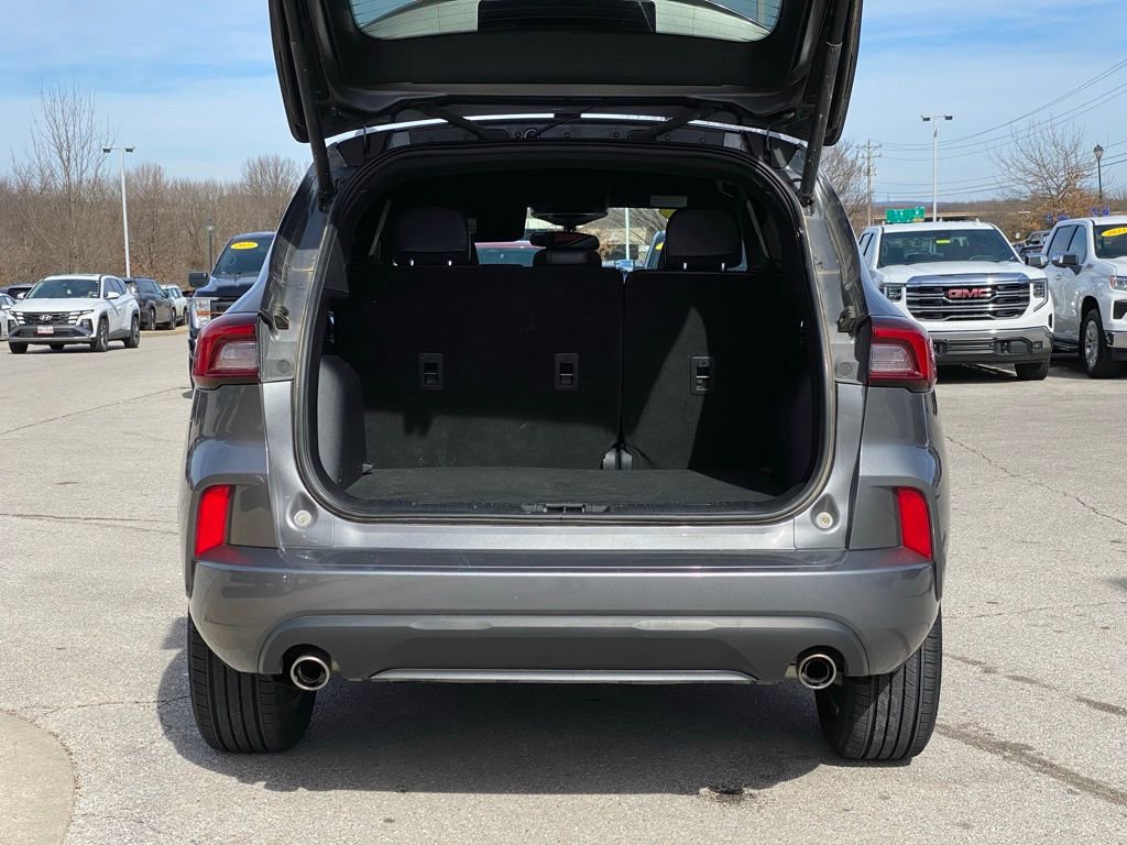 Used 2024 Ford Escape ST-Line image 7