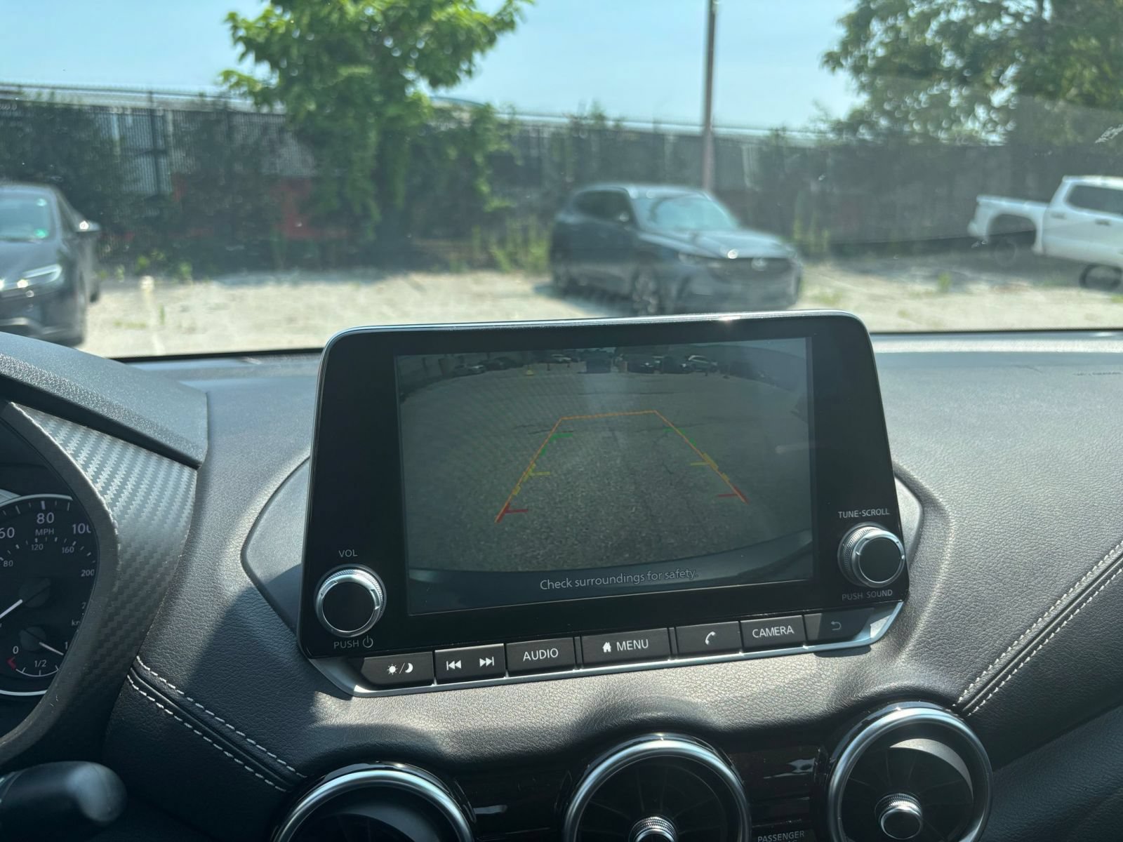 Used 2025 Nissan Sentra SV FWD image 20