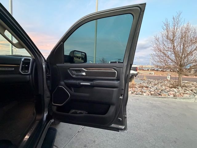 Used 2020 RAM 1500 Laramie image 31