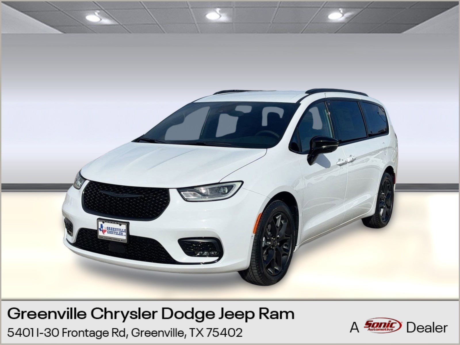 Used 2026 Chrysler Pacifica Select w/ S Appearance Package