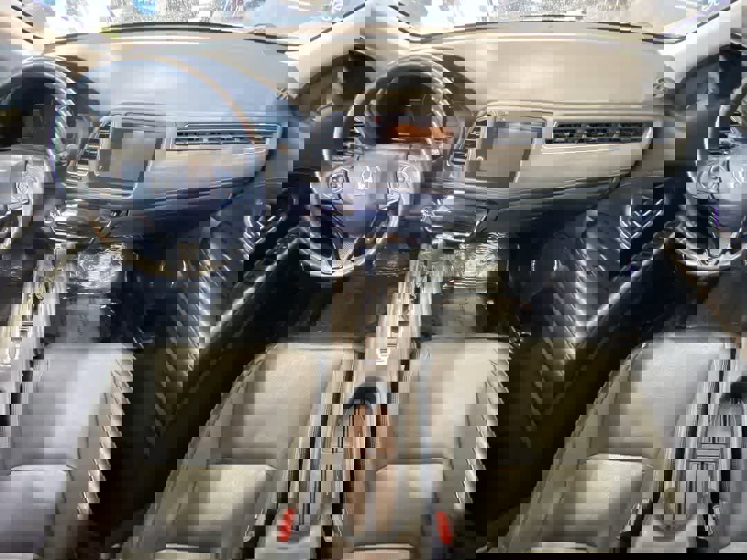 Used 2019 Honda HR-V Touring image 24