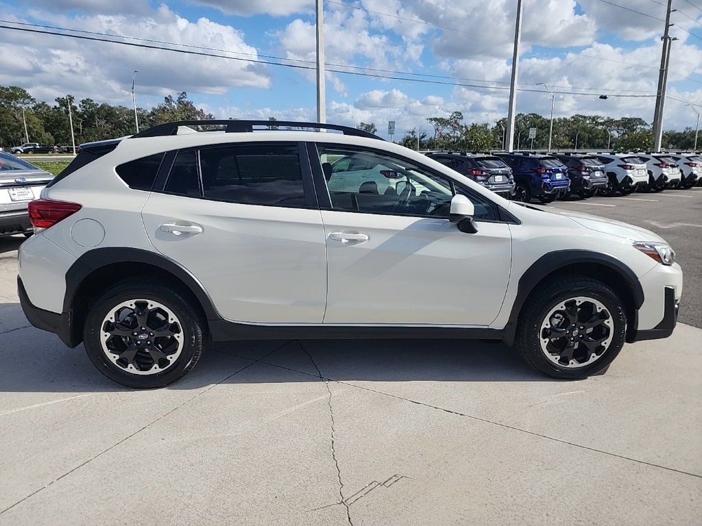 Certified 2022 Subaru Crosstrek 2.0i Premium w/ Popular Package #3 image 7