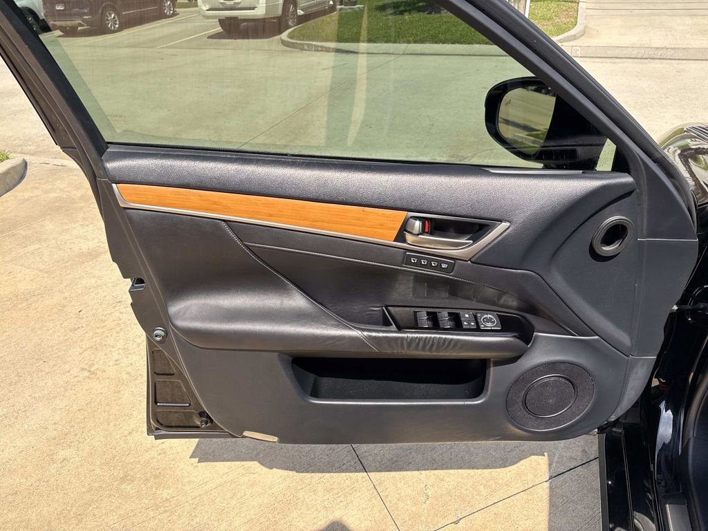 Used 2013 Lexus GS 450h image 21