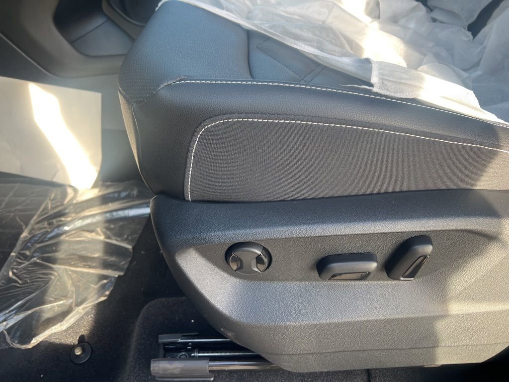 New 2026 Volkswagen Atlas SE image 15