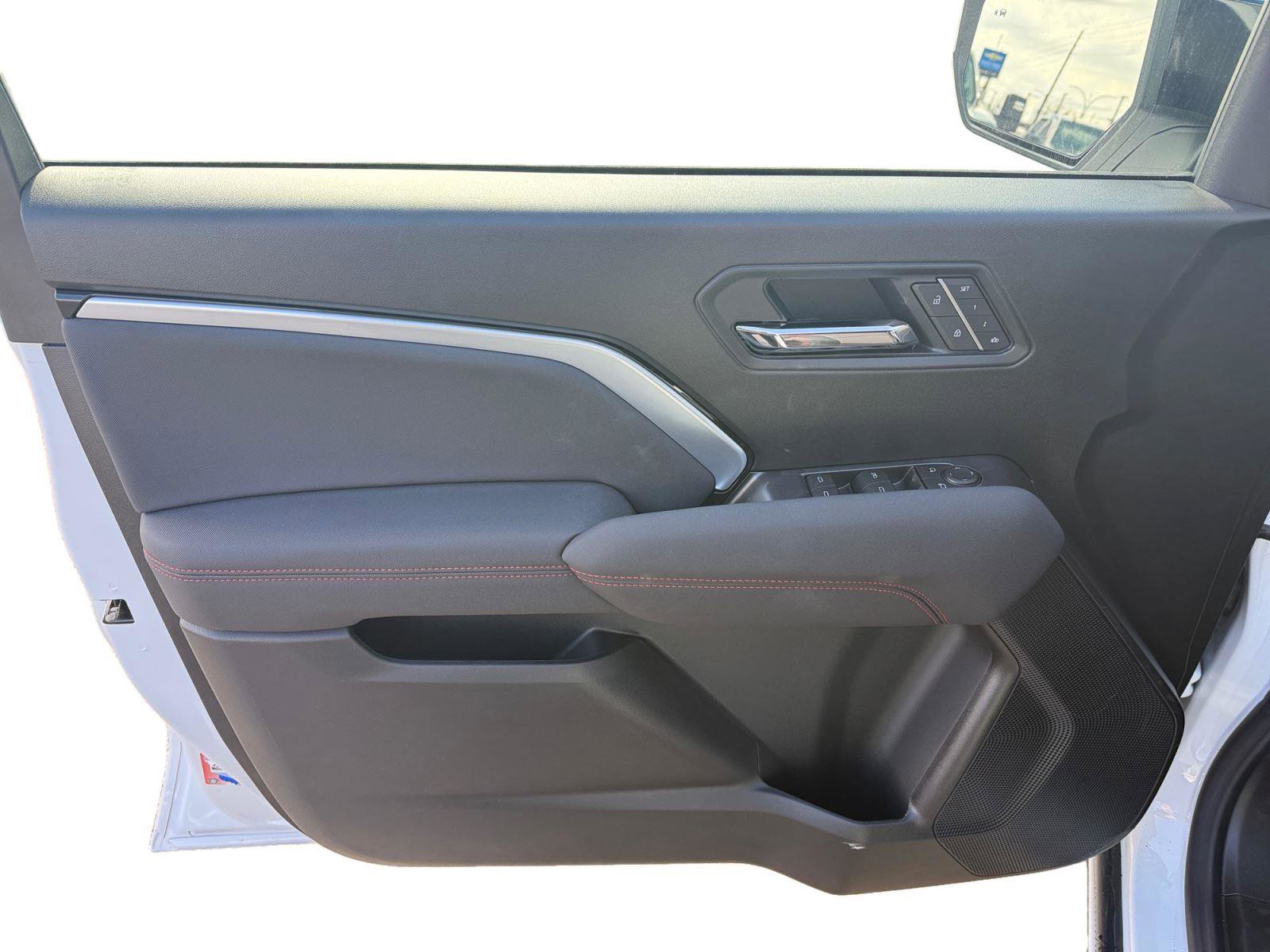 New 2026 Chevrolet Colorado Z71 w/ Z71 Convenience Package 2 image 9