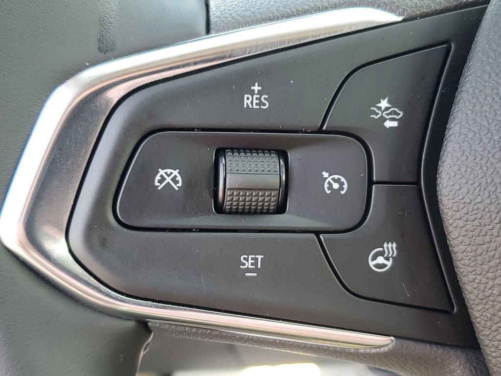 Used 2025 Chevrolet Trax ACTIV w/ Driver Confidence Package image 9