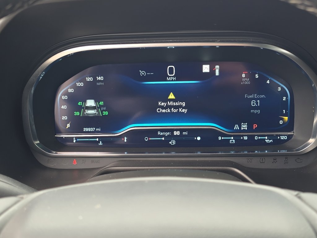 Used 2024 Chevrolet Tahoe Z71 w/ Luxury Package AWD/4WD image 29