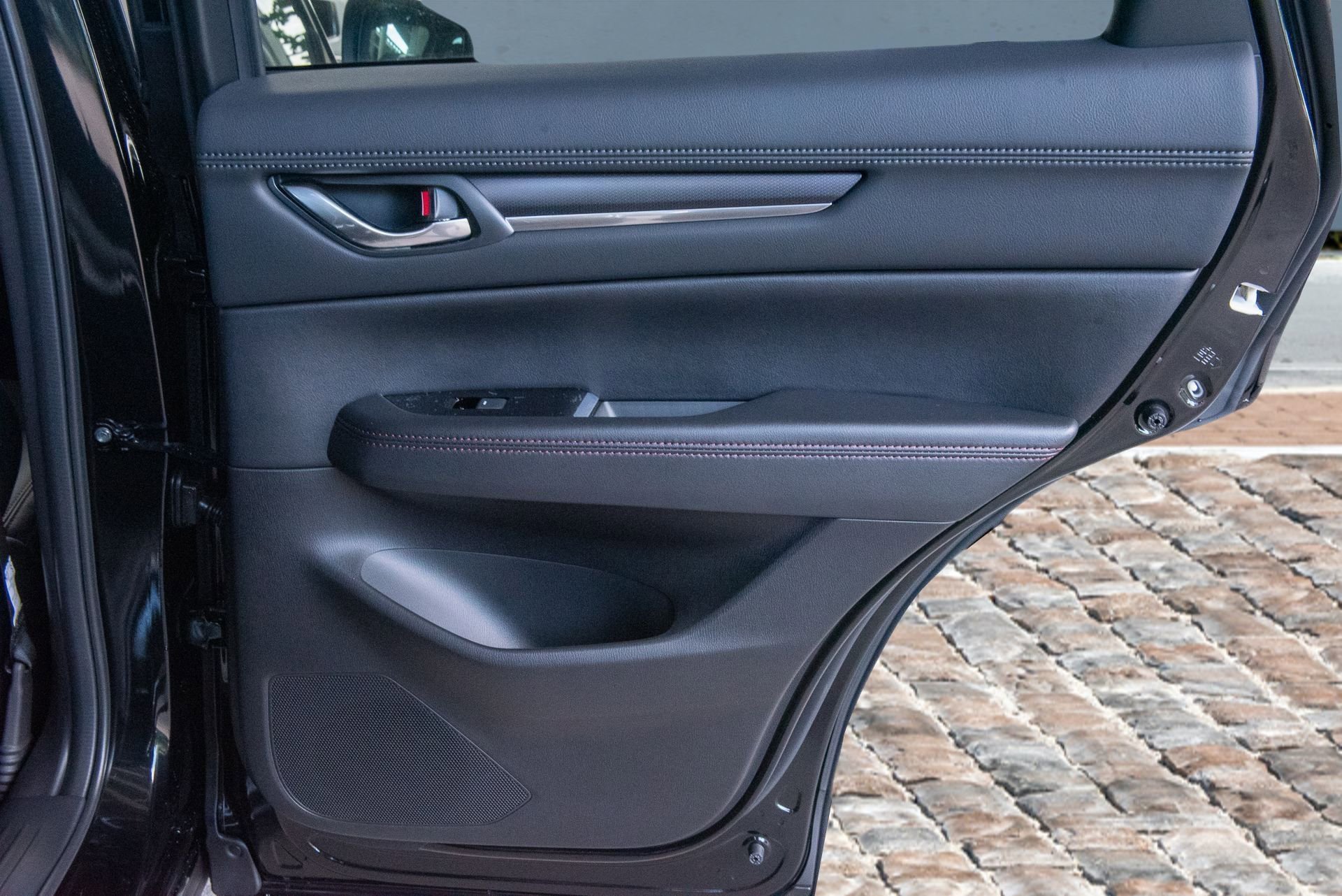 New 2025 MAZDA CX-5 Carbon Edition image 16