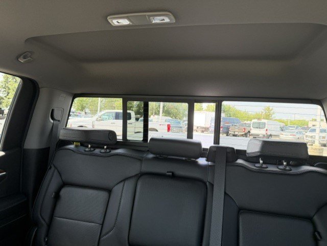 Used 2024 GMC Sierra 1500 Denali w/ Technology Package AWD/4WD image 23