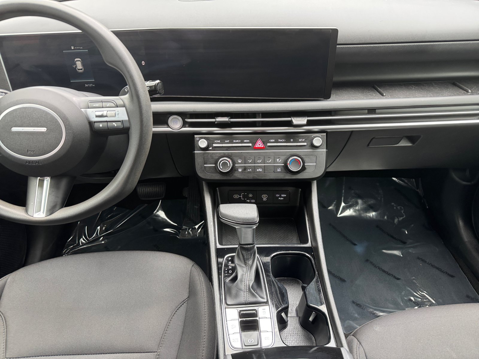 Used 2025 Hyundai Tucson SE FWD image 15