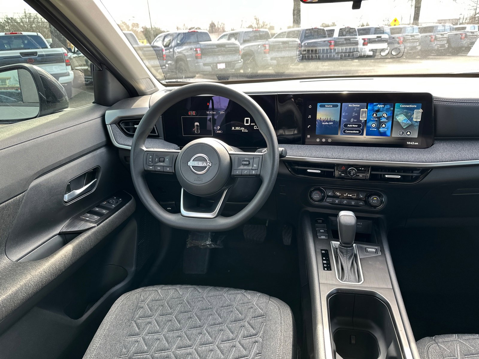 New 2026 Nissan Kicks SV w/ SV Premium Package image 22