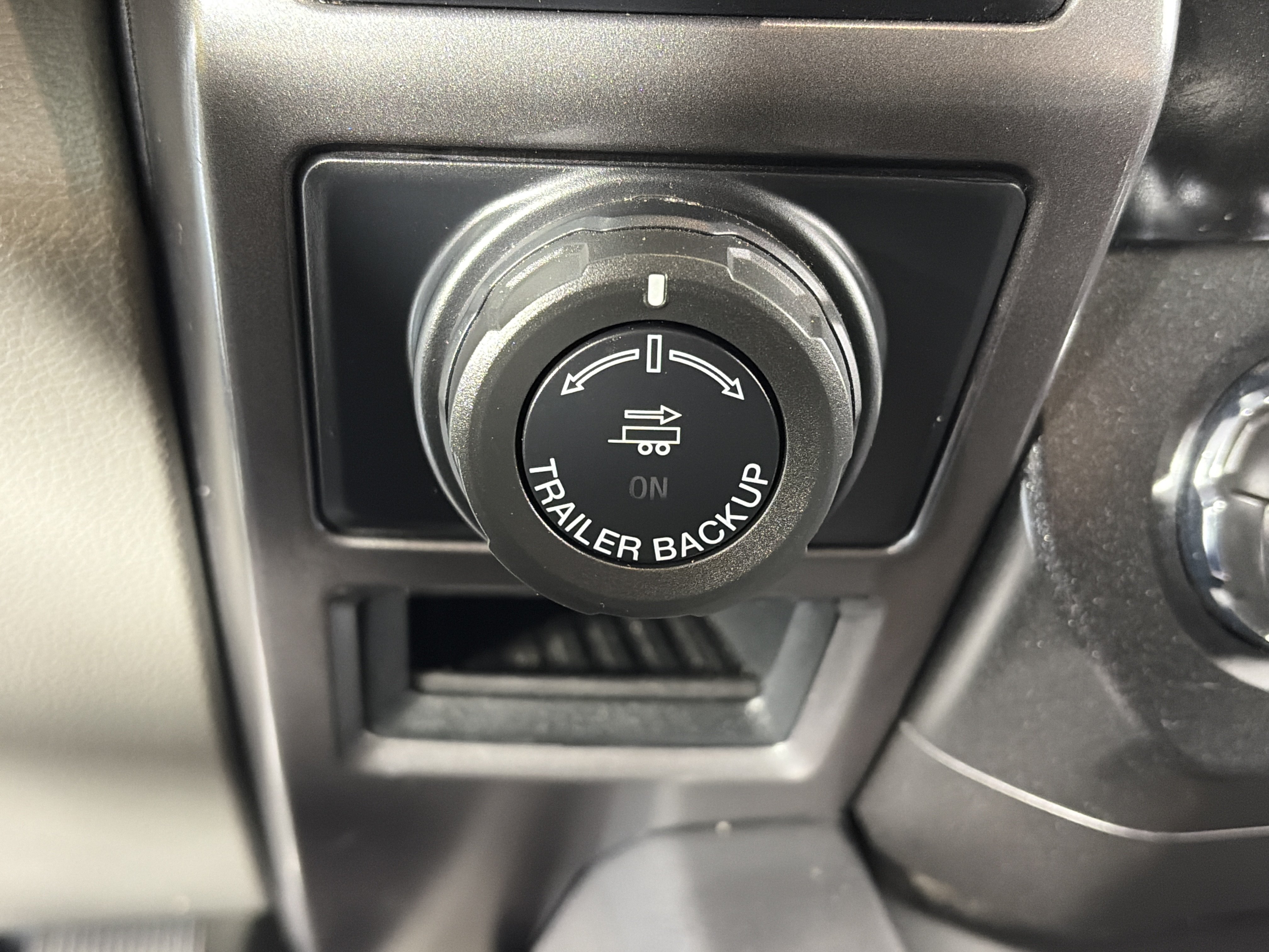 Used 2020 Ford F150 XLT w/ Equipment Group 301A Mid AWD/4WD image 22