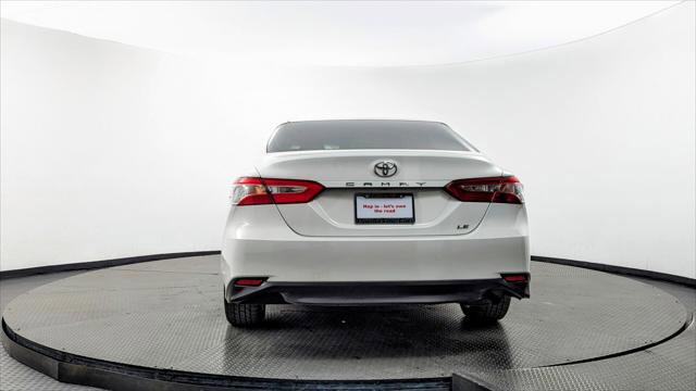 Used 2018 Toyota Camry LE image 7