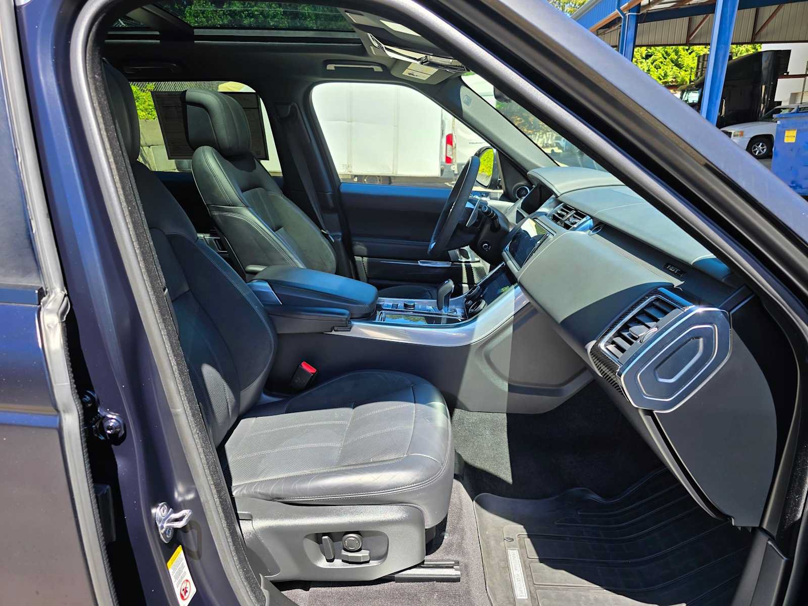Used 2021 Land Rover Range Rover Sport HST AWD/4WD image 11