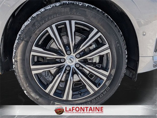 Used 2022 Volvo XC60 B5 Inscription image 33