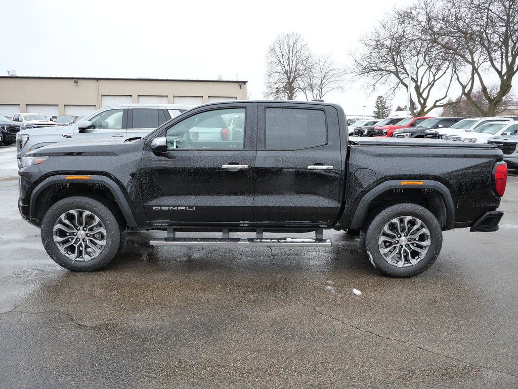 Used 2024 GMC Canyon Denali AWD/4WD image 6