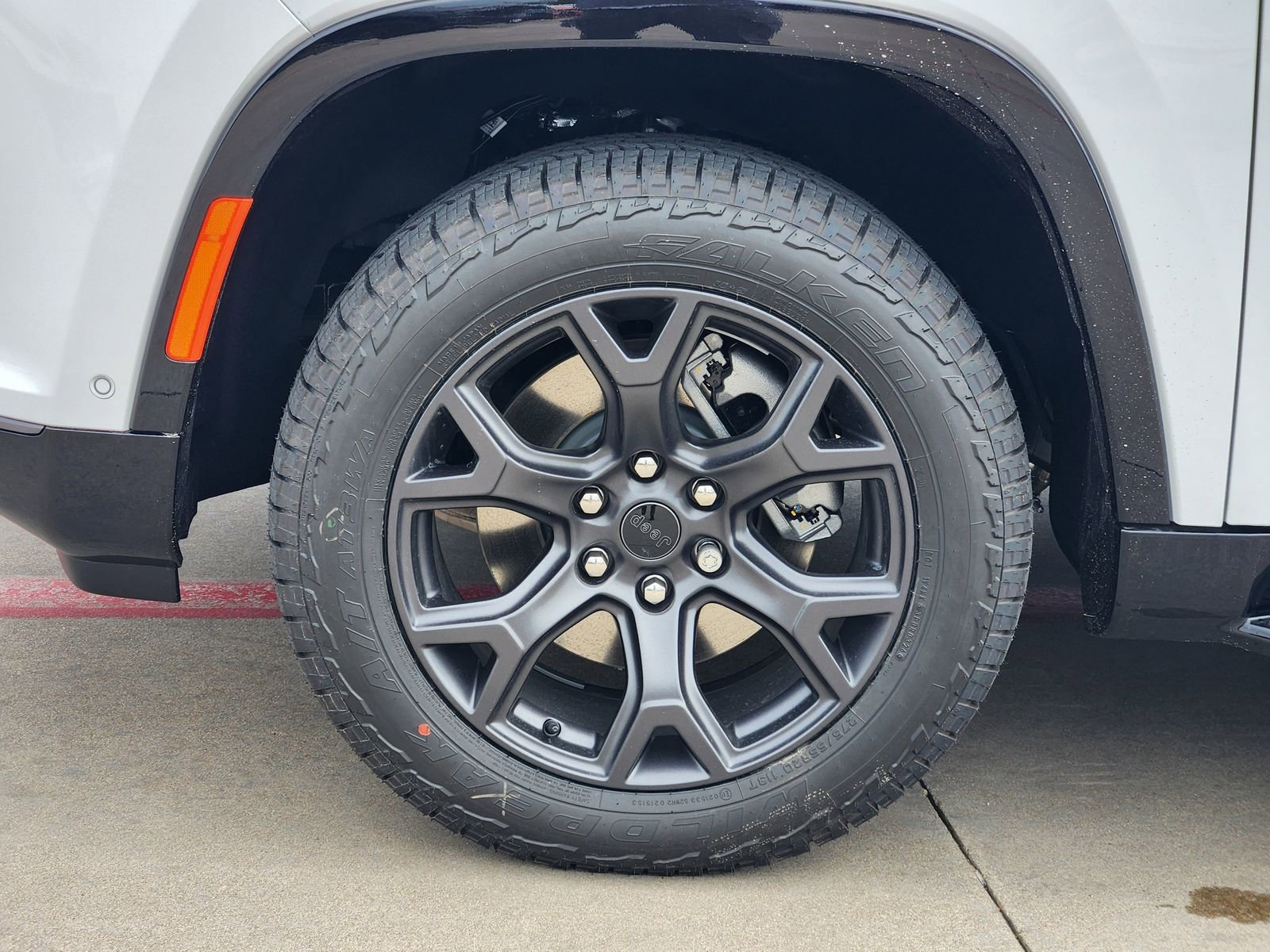 New 2026 Jeep Grand Wagoneer 4WD image 11