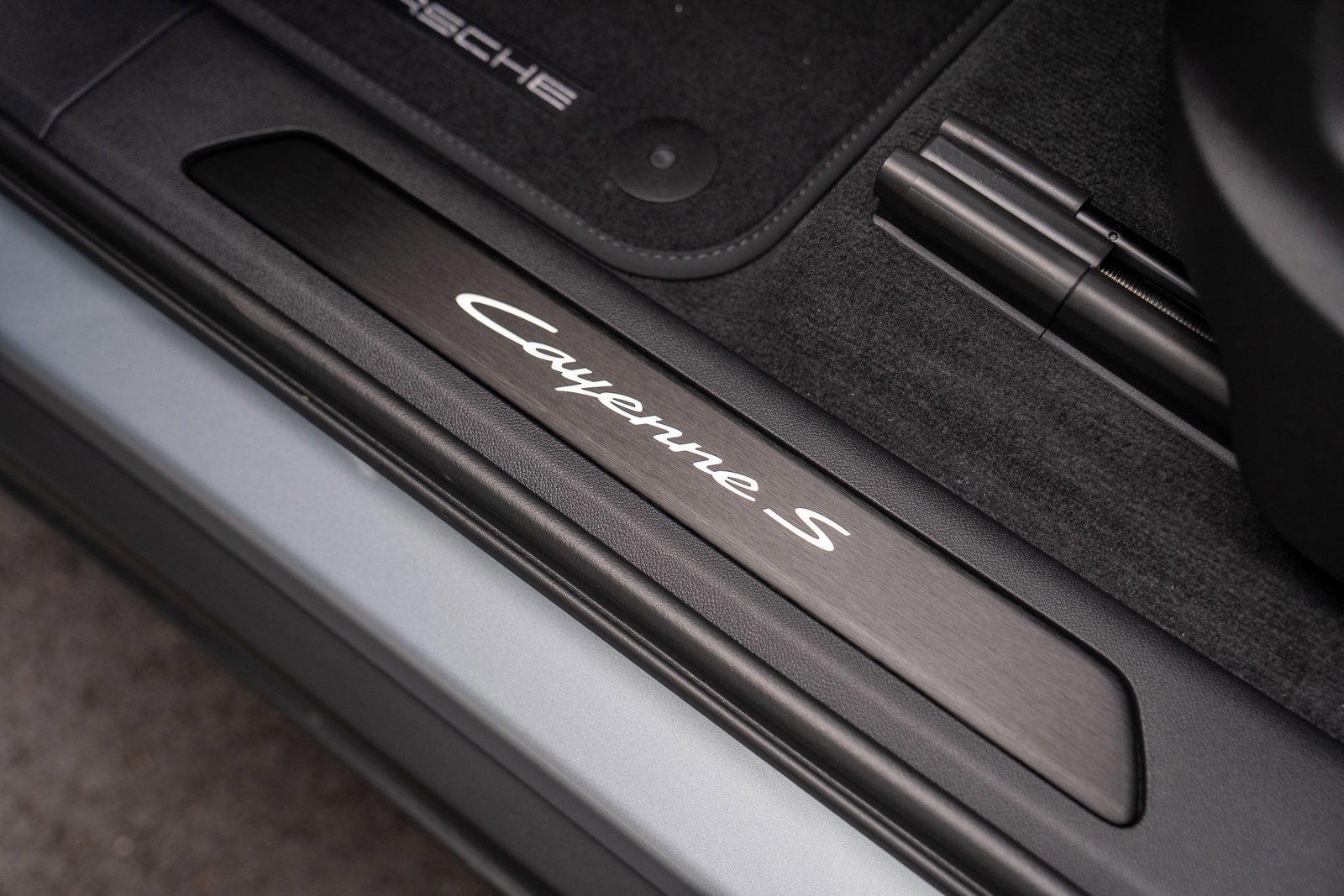 New 2026 Porsche Cayenne S image 12