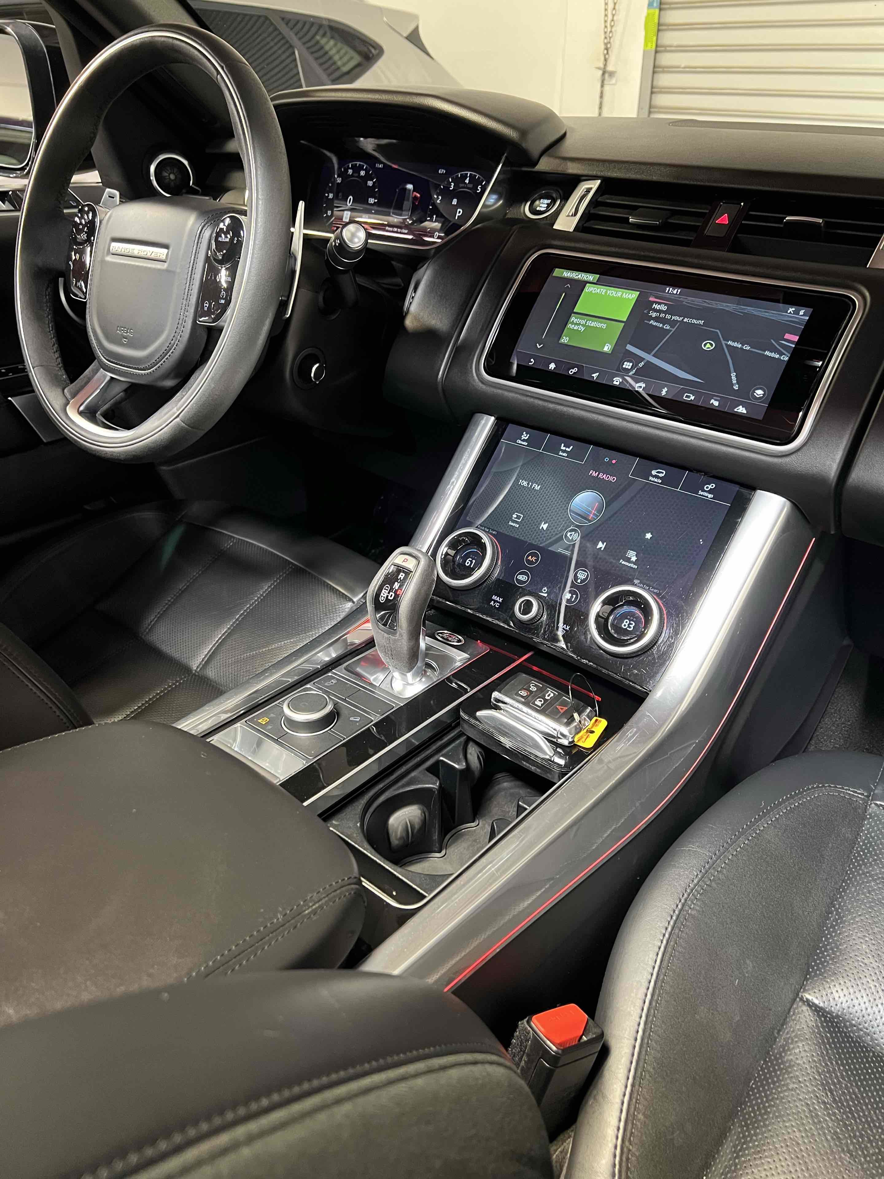 Used 2020 Land Rover Range Rover Sport HST image 44