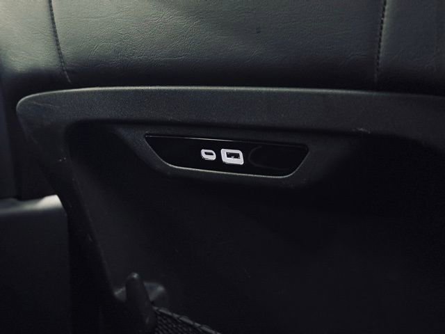 Certified 2025 Chrysler Pacifica Limited image 26