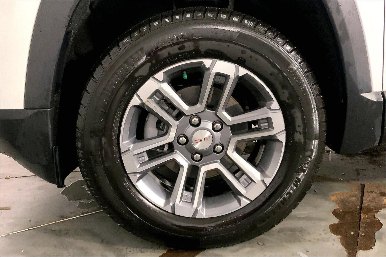 Used 2026 GMC Terrain Elevation FWD image 9