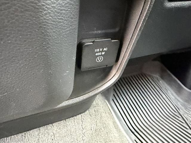 Used 2023 RAM 1500 Laramie image 28