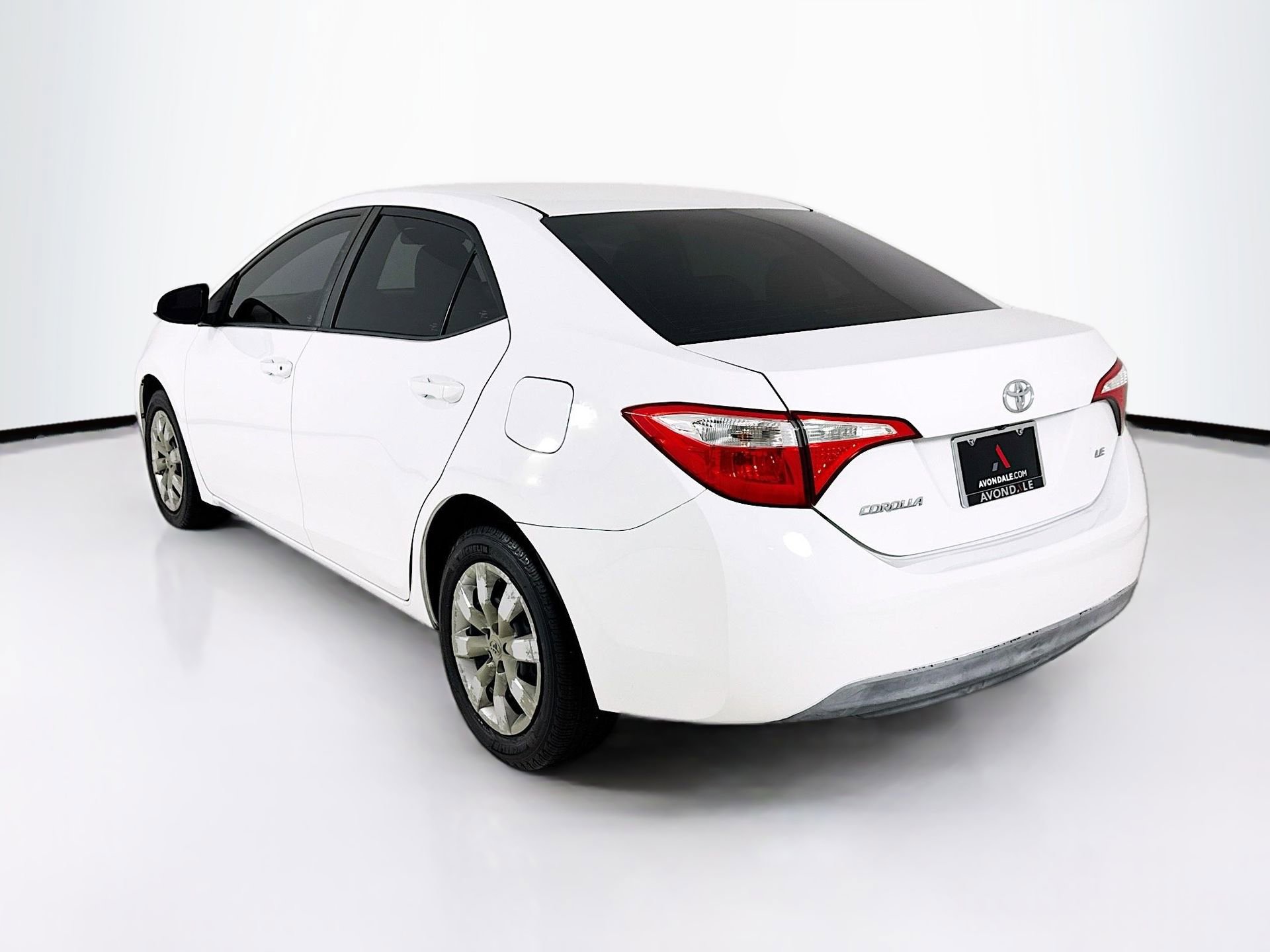 Used 2015 Toyota Corolla LE FWD image 6