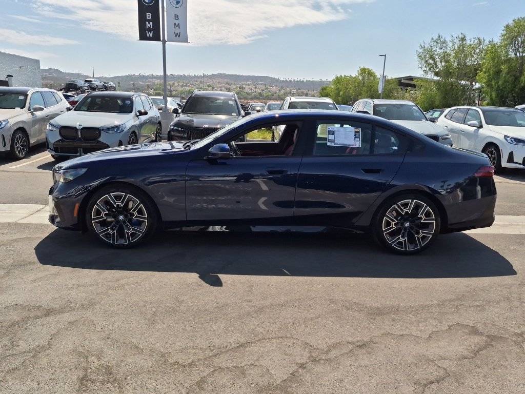 Certified 2026 BMW i5 eDrive40 w/ M Sport Package RWD image 5