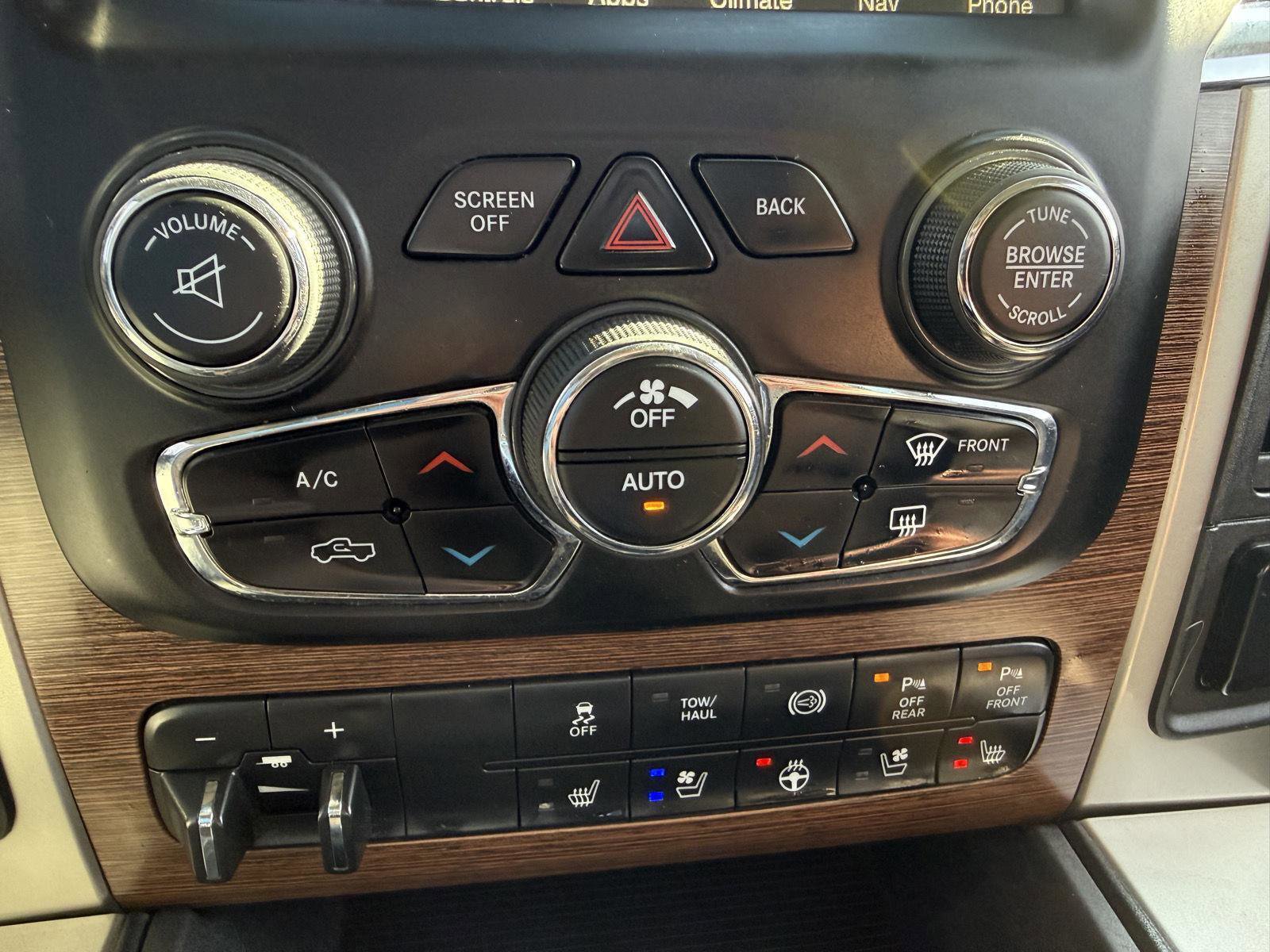 Used 2017 RAM 3500 Laramie w/ Convenience Group image 22