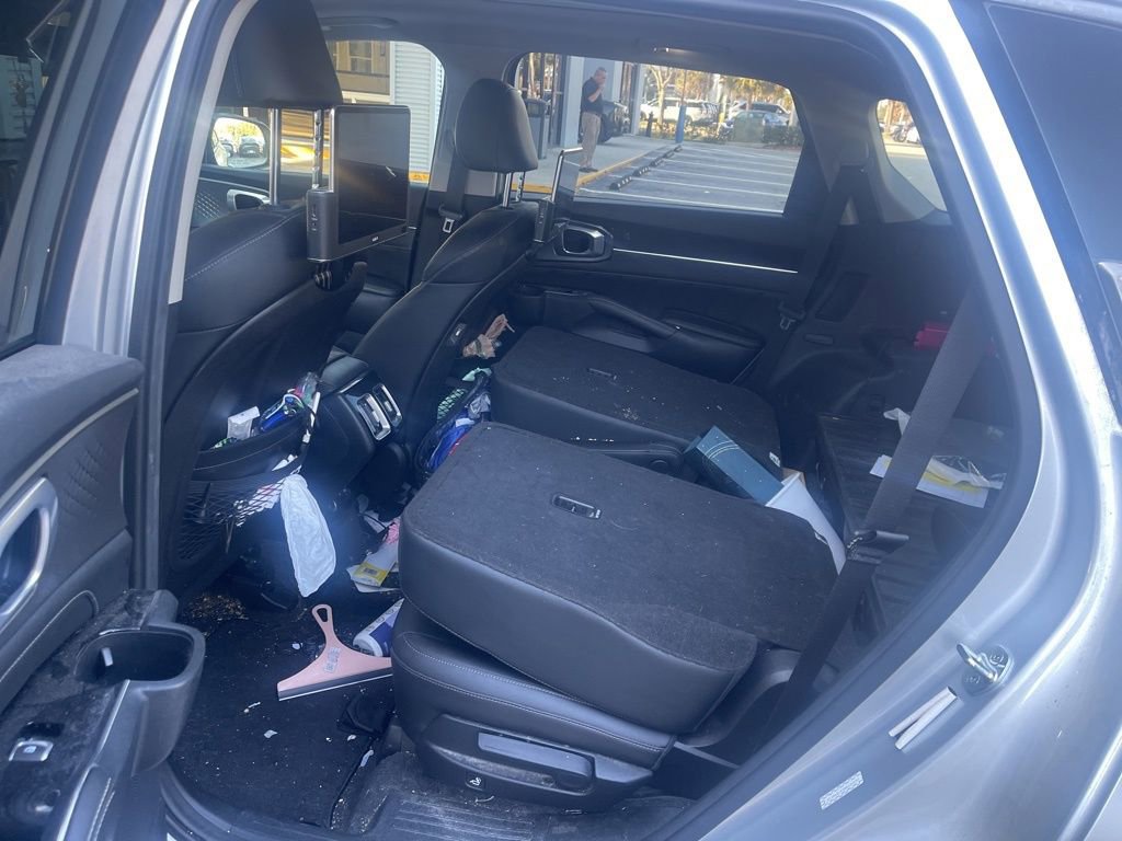 Used 2022 Kia Sorento SX image 8