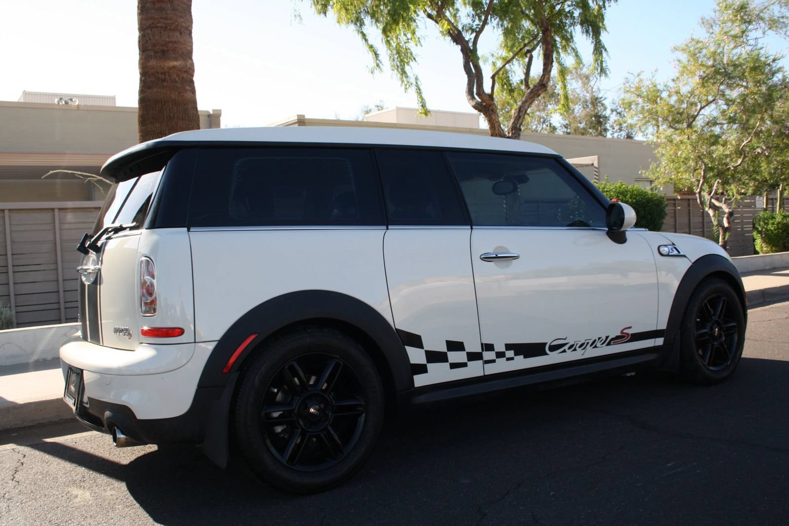 Used 2012 MINI Cooper Clubman S FWD image 3