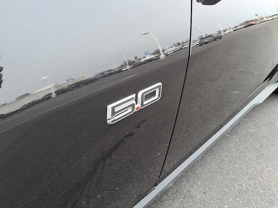 Used 2024 Ford Mustang GT Premium image 11