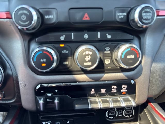 Used 2019 RAM 1500 Rebel w/ Level 2 Equipment Group AWD/4WD image 28