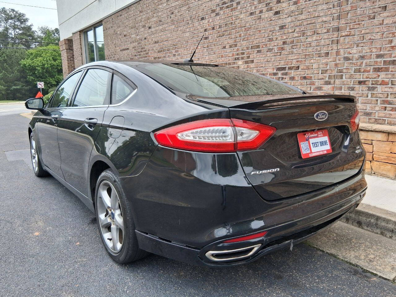 Used 2015 Ford Fusion SE w/ Equipment Group 201A AWD/4WD image 3