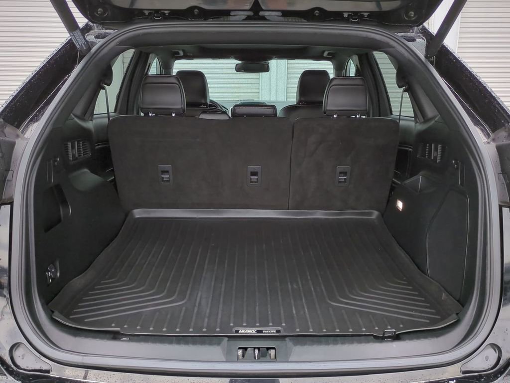 Used 2022 Ford Edge ST w/ Equipment Group 401A image 13