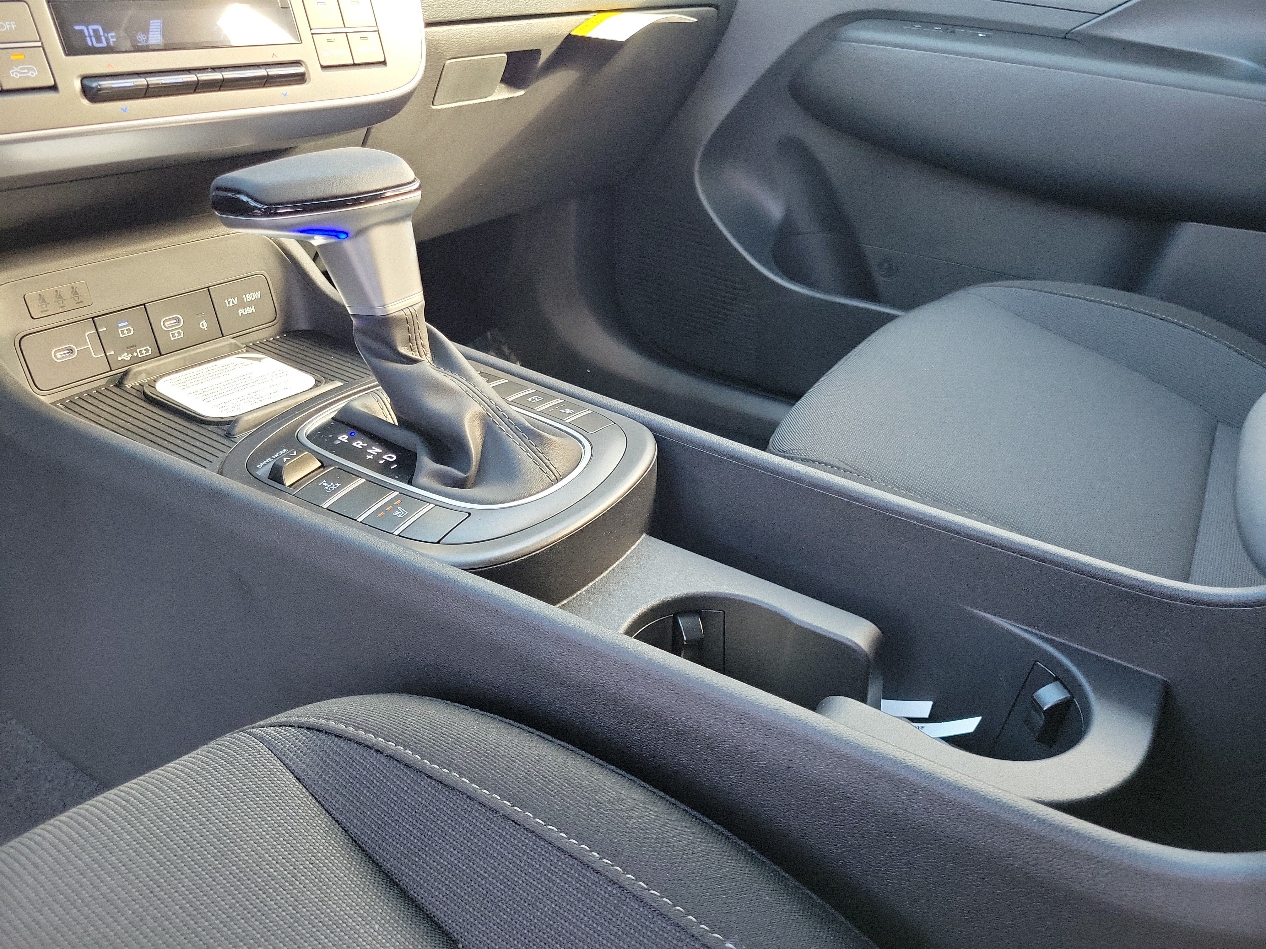 New 2026 Hyundai Kona SEL Sport AWD/4WD image 12