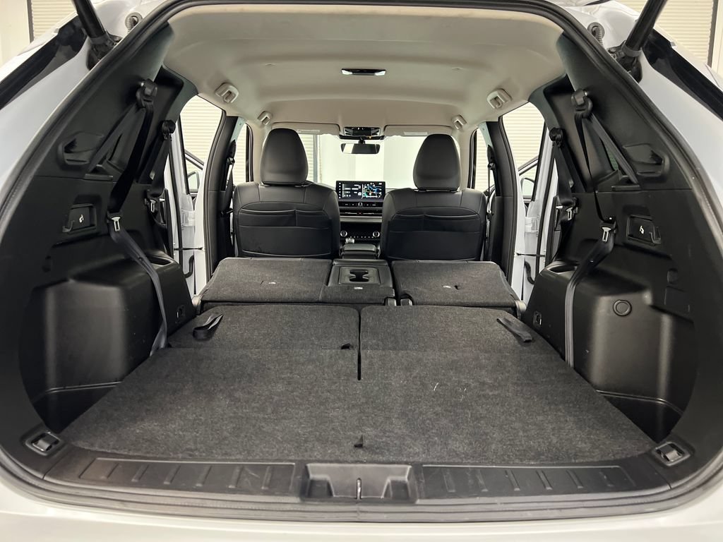 Used 2025 Mitsubishi Outlander SE AWD/4WD image 40