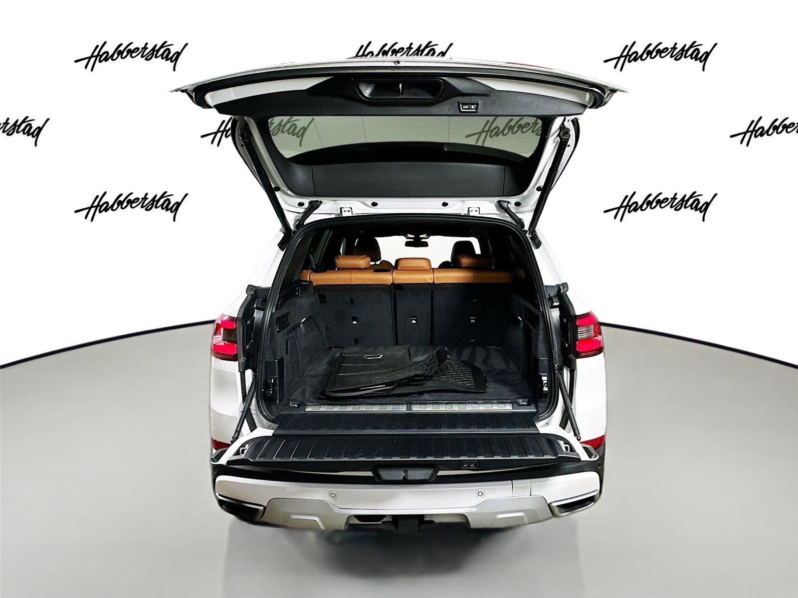 Certified 2022 BMW X5 xDrive45e image 26