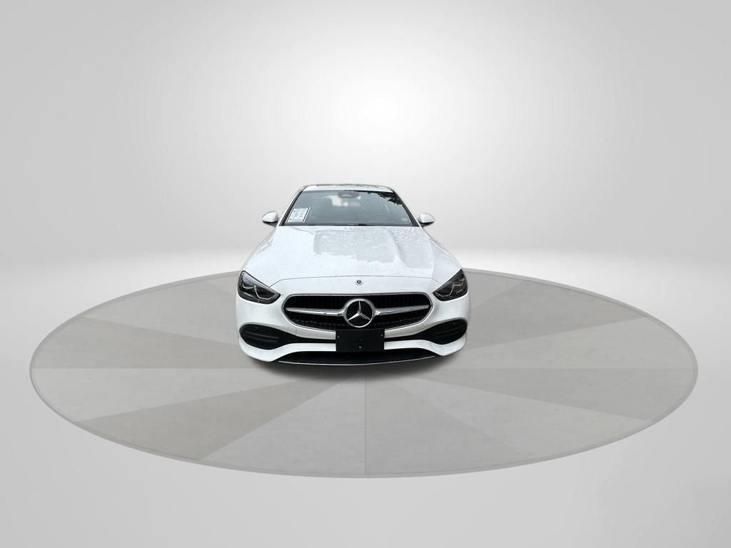 Used 2025 Mercedes-Benz C 300 4MATIC Sedan image 2