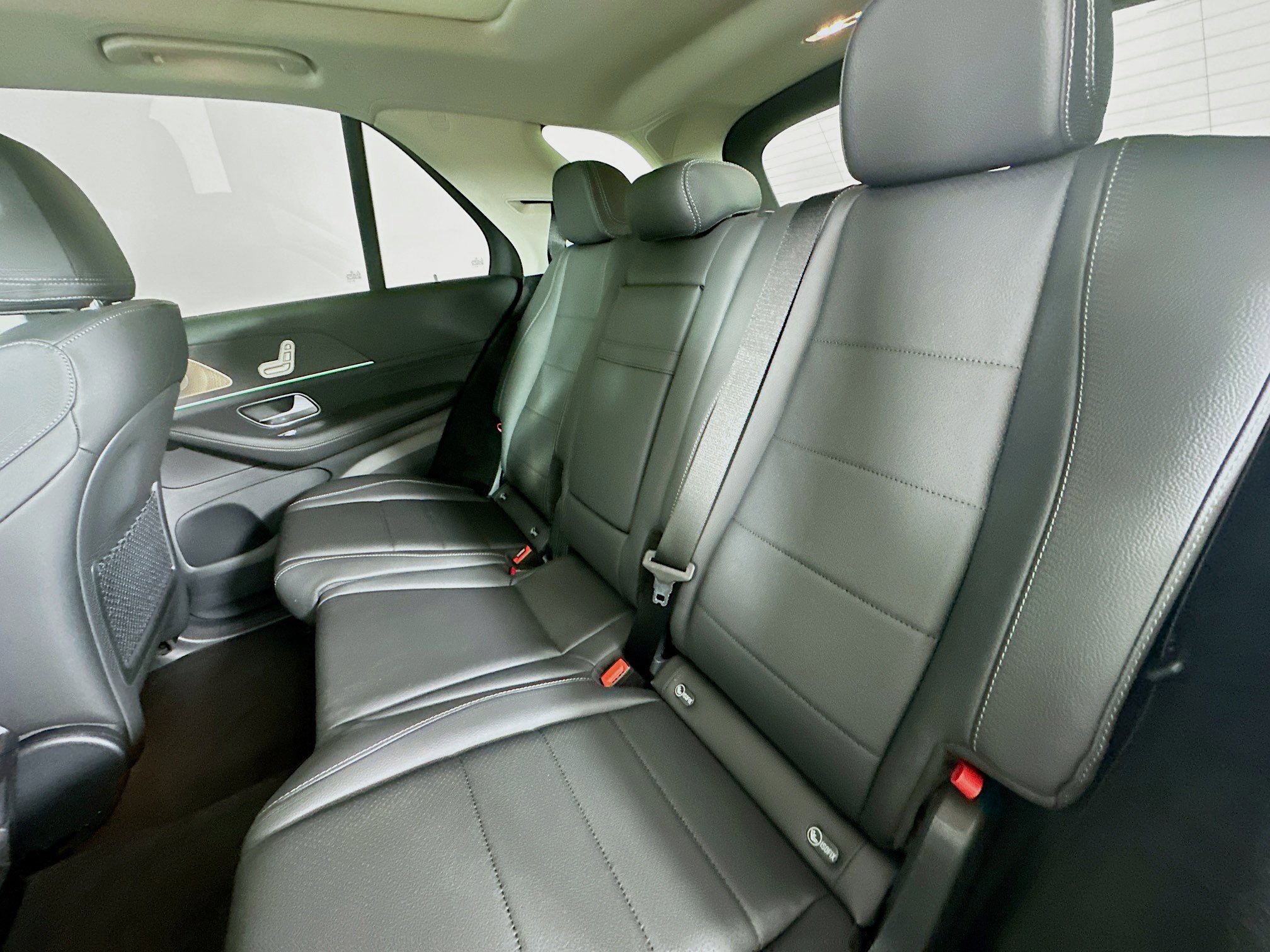 Used 2026 Mercedes-Benz GLE 450 4MATIC image 32