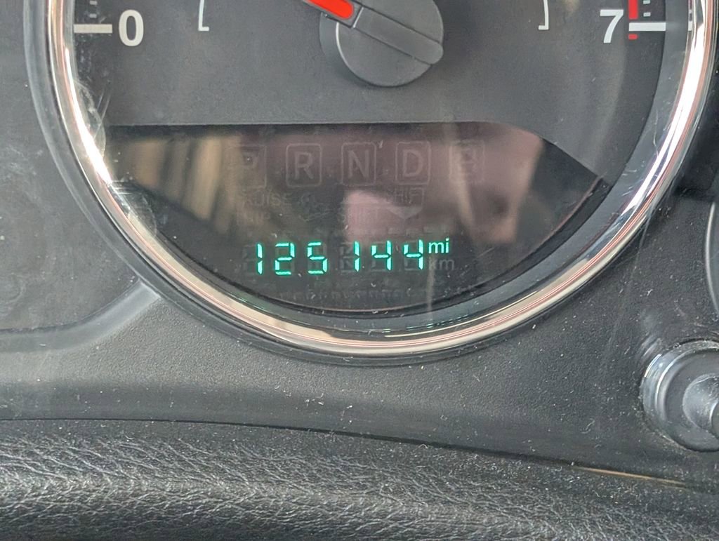 Used 2016 Jeep Wrangler Unlimited Sahara w/ Dual Top Group image 15