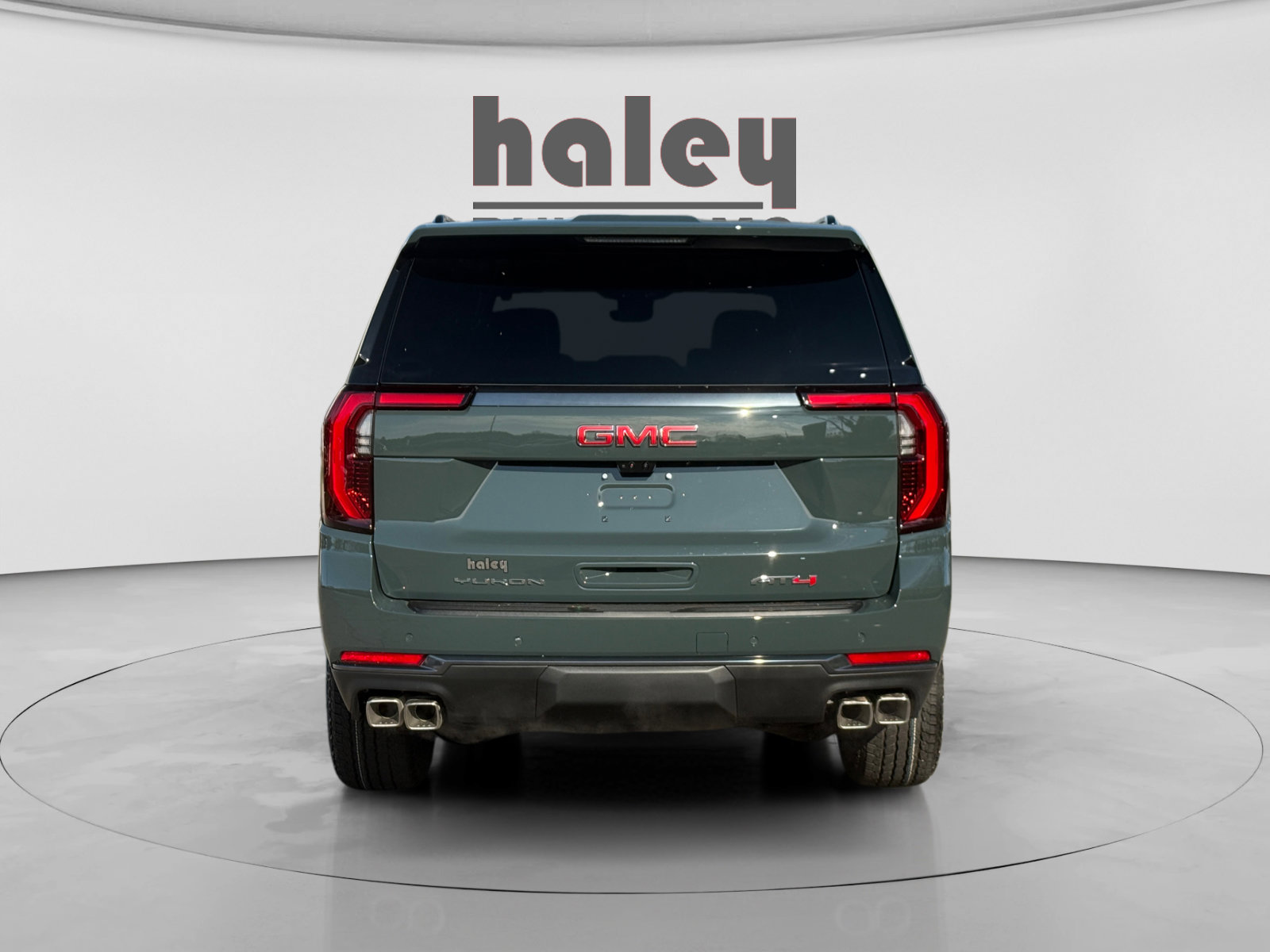 New 2026 GMC Yukon XL AT4 w/ AT4 Premium Package AWD/4WD image 4