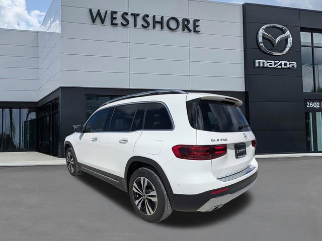 Used 2025 Mercedes-Benz GLB 250 GLB 250 w/ Winter Package image 5