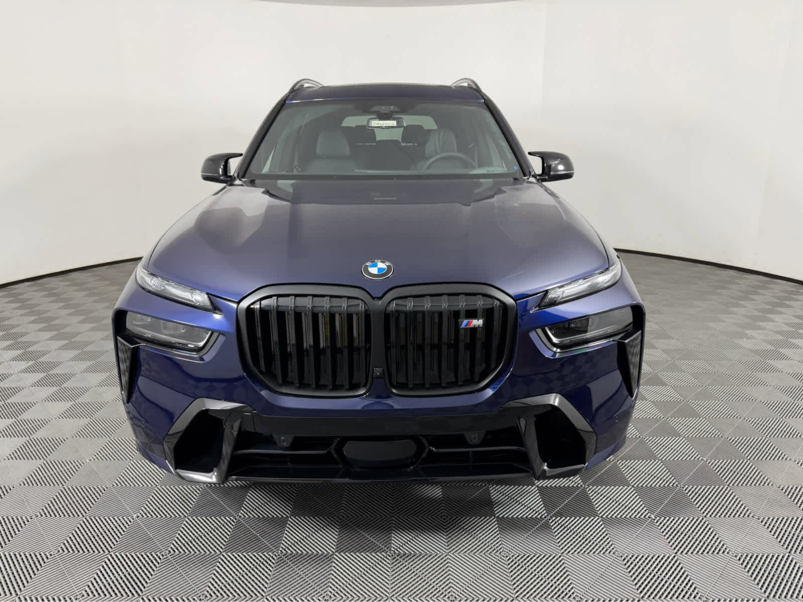 New 2026 BMW X7 M60i image 8