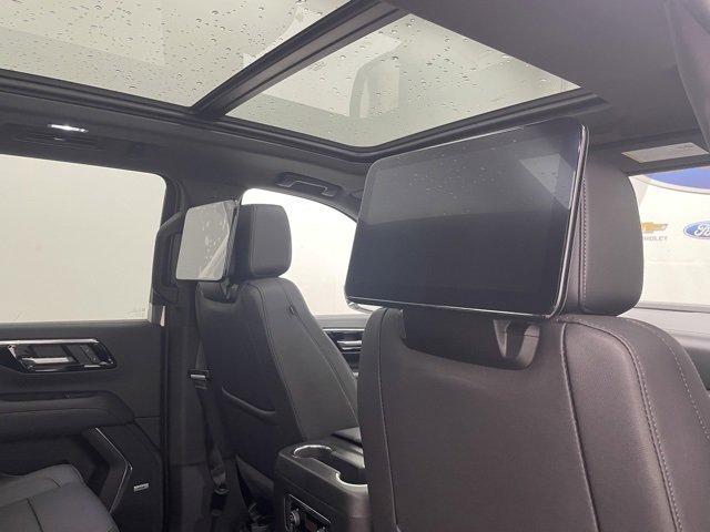 New 2026 Chevrolet Suburban Z71 w/ Z71 Off-Road Package image 15